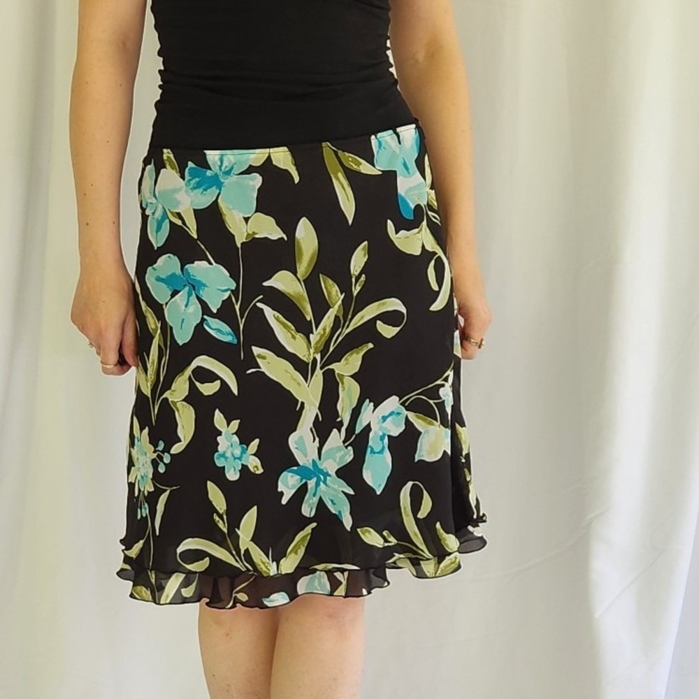 Y2K Black and Blue Floral Skirt